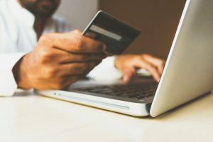 Creating a Consistent Brand Experience in E-Commerce